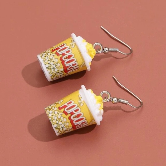 New tiny popcorn earrings - Picture 3 of 3